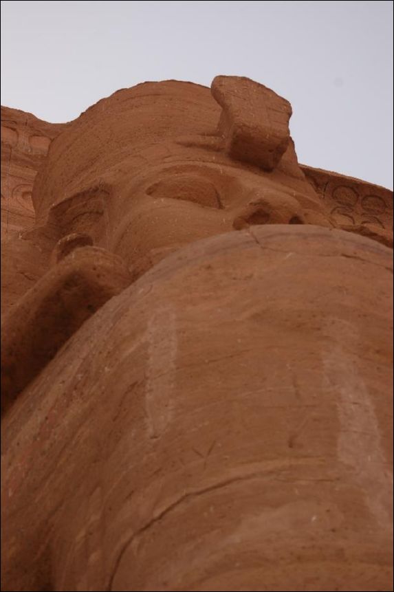 <i><b>Abu Simbel-057</b></i>